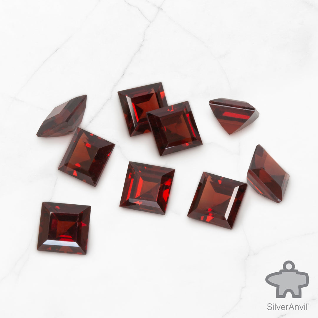 Garnet Square