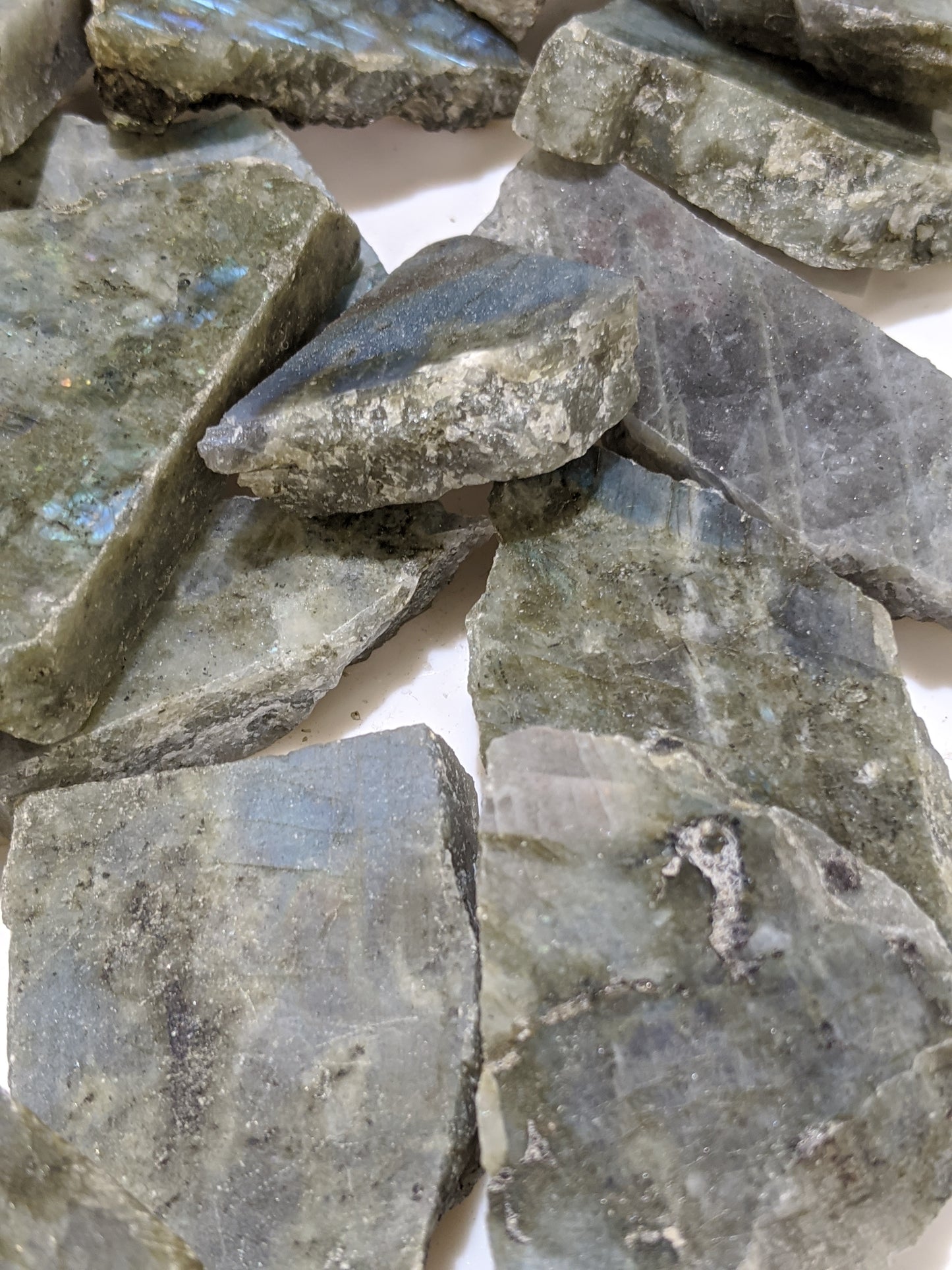 Labradorite slabs