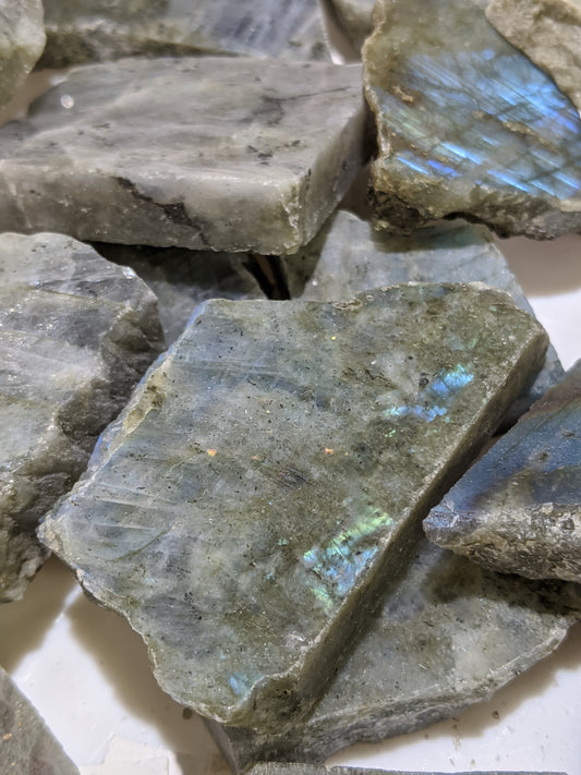 Labradorite slabs