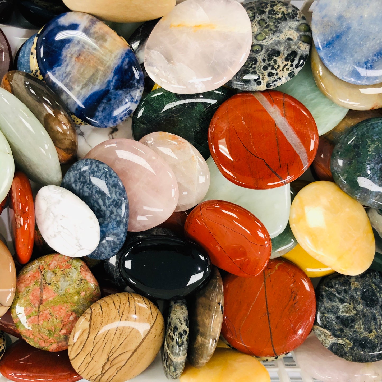 Palm stones assorted agates