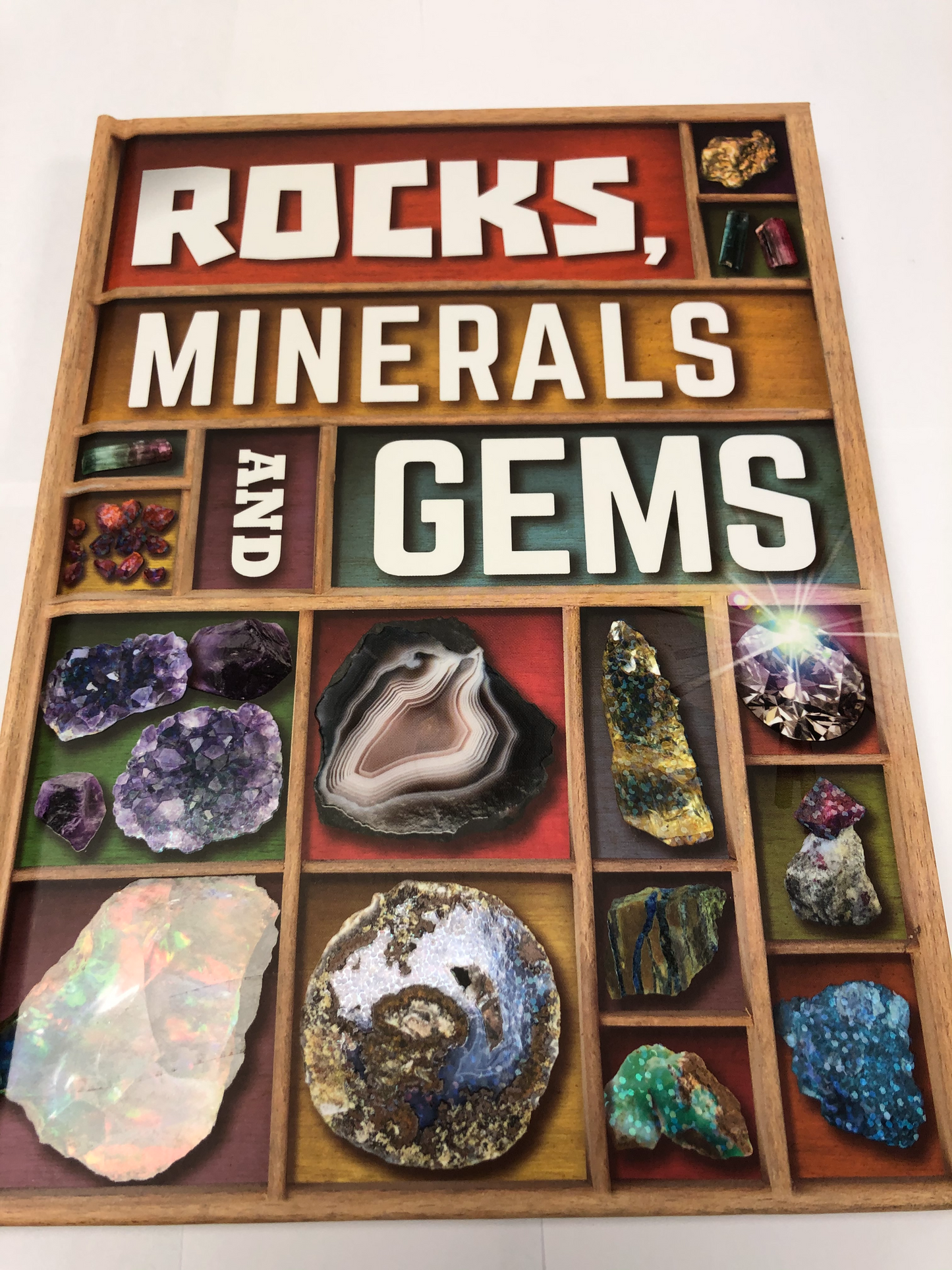 Rocks , Minerals and Gems