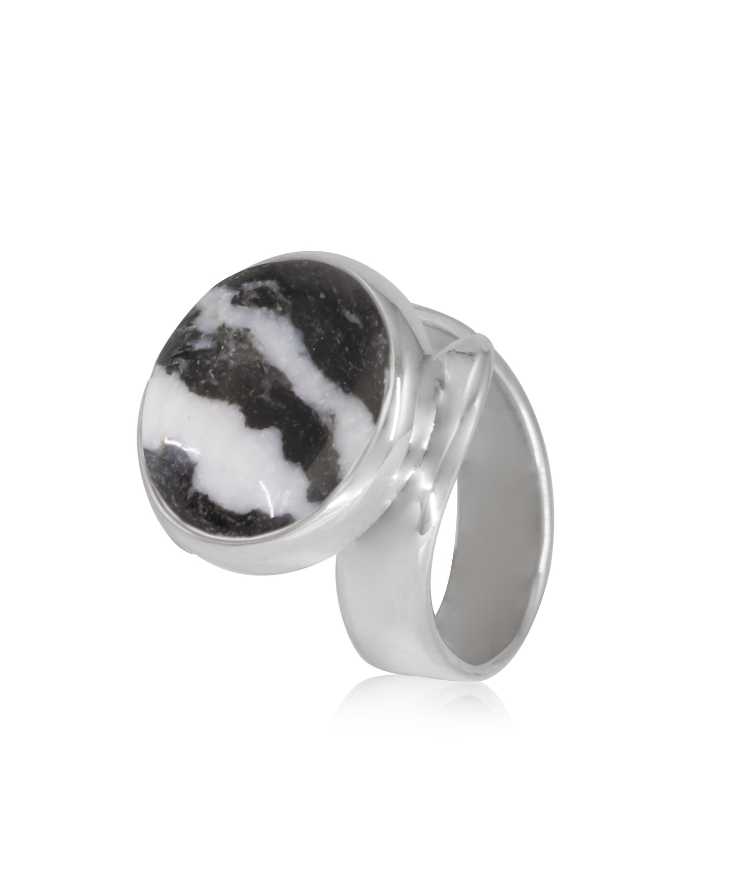 Cabochon Bypass Ring Class