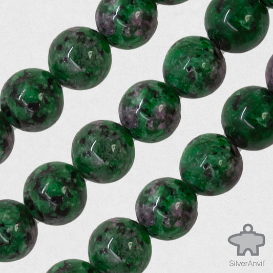 Green Anyolite Beads - 8mm